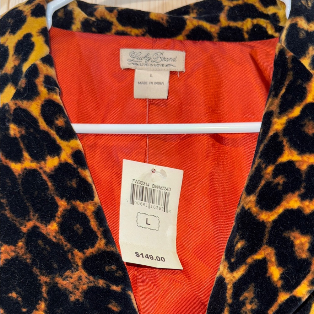 Leopard Print Lucky Brand jacket. - Picture 2 of 5